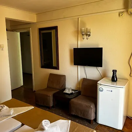 Hotel National